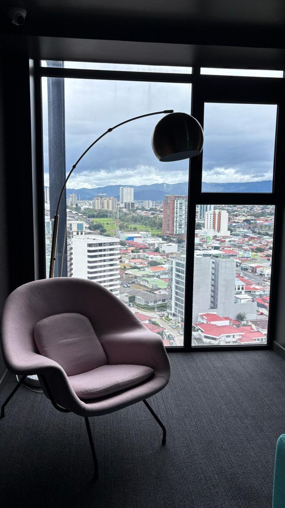 Cozy Apartment With Terrace, Sj Cosmopolitan Tower #402 ซานโฮเซ ภายนอก รูปภาพ